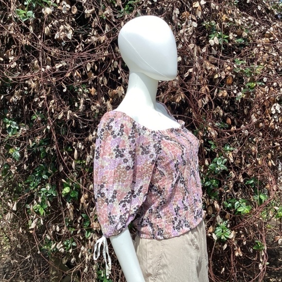 Free People Smocked Puff Sleeve Tie Back Crop Top - Picture 2 of 10